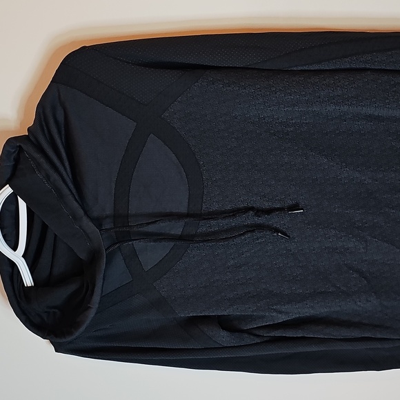 Under Armour Large Black Threaborne Heatgear Athletic Pullover Jacket - Picture 2 of 6